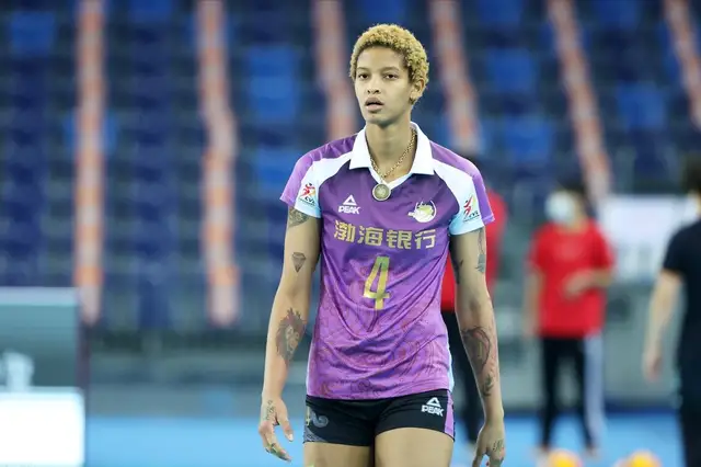 女排|女排归化成趋势，接应或是“首选”，龚翔宇独木难支