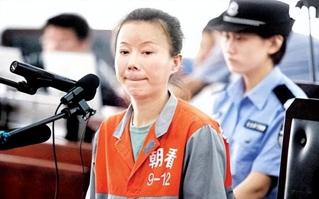 满文军|满文军有多“渣”？成名后抛妻弃女，二婚后又亲手将娇妻送进牢房