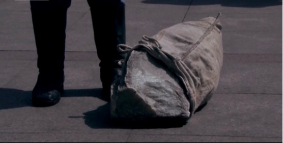 邮票|一次简陋的手术，换得价值百万的玉石