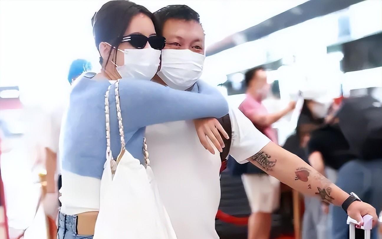 李沁|互相喂投、掀裙子、共用吸管、贴脸杀，这些明星也太没有分寸感了