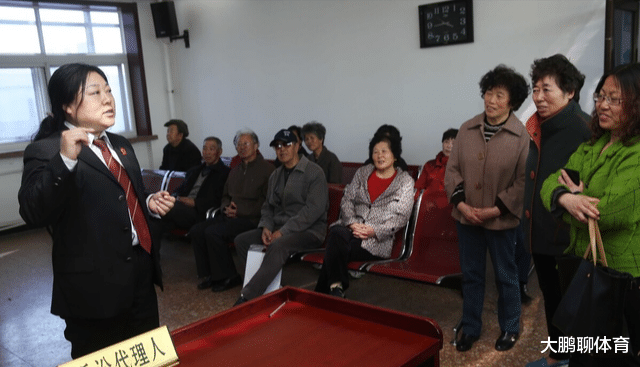 侄子要求大伯赠送一套房产?大伯拒绝后,竟被侄子告上法庭