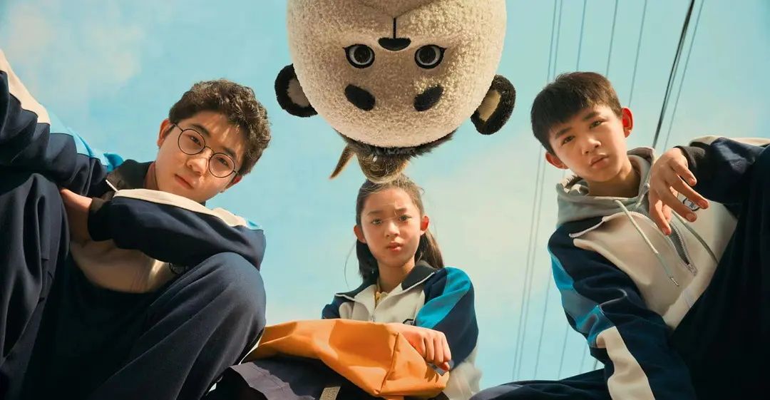 周星驰|上映仅4天，票房瀑布下滑，黄渤尽力了，除了周星驰没人玩得转？