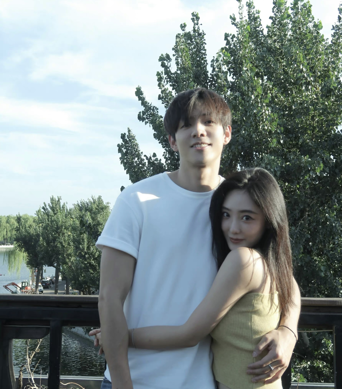 名花有主|花花将孩子送到姥姥家，和男友尽情享受二人世界，名花有主CP很稳