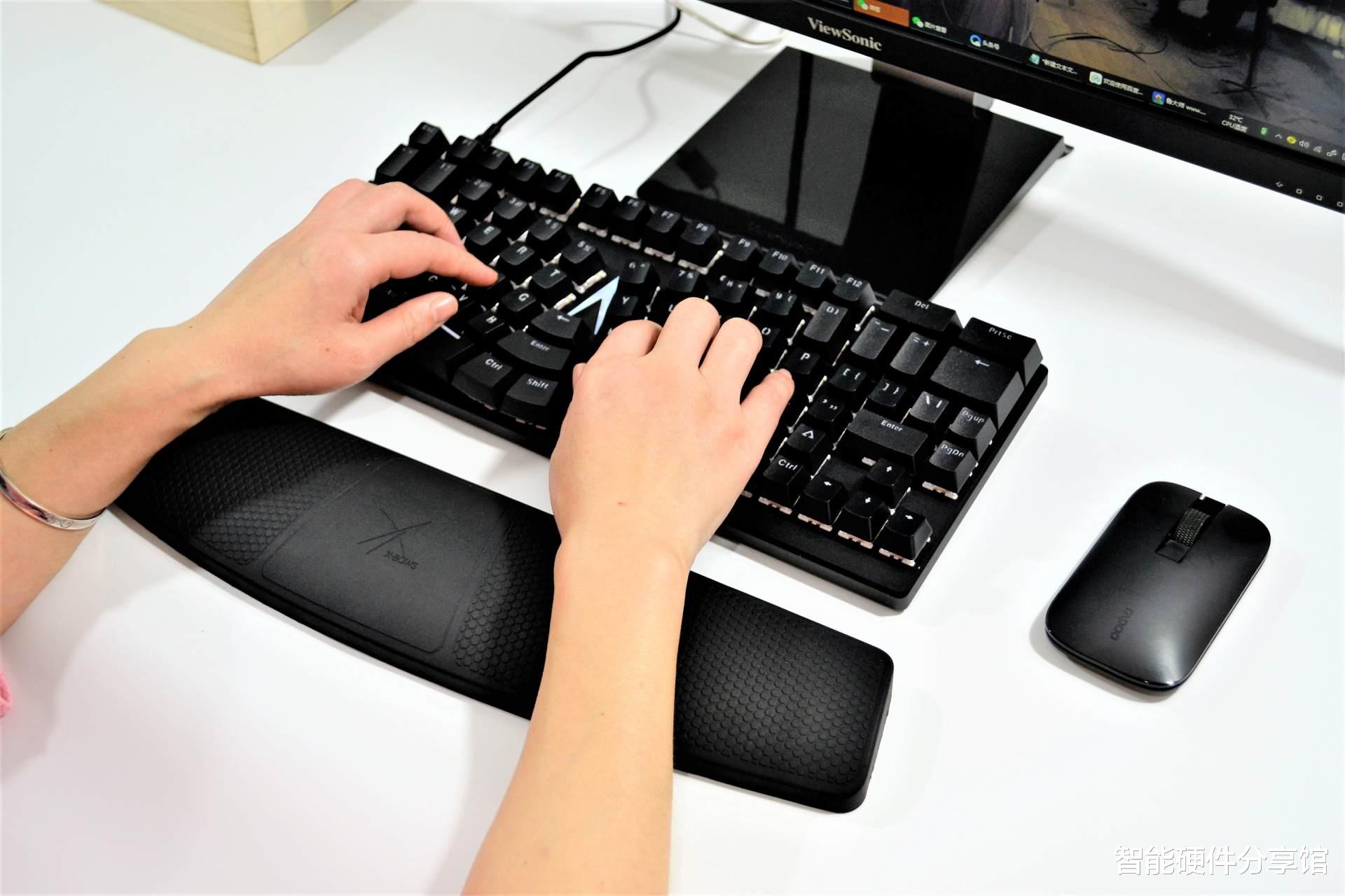 spring|将键盘“扳弯”后更适合键盘侠？亲测X-Bows，便知人体工程学厉害