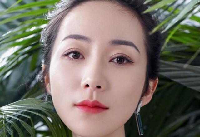 又一“委屈”防晒霜，明明有阿玛尼的实力，却因便宜拖后腿