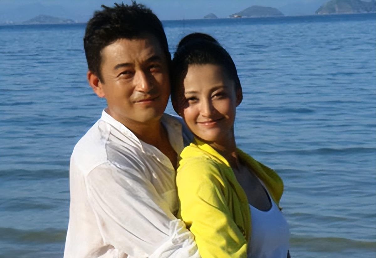 张歆艺|三年结两次婚,抢别人老公火速再嫁大导演,前夫:你真恶心