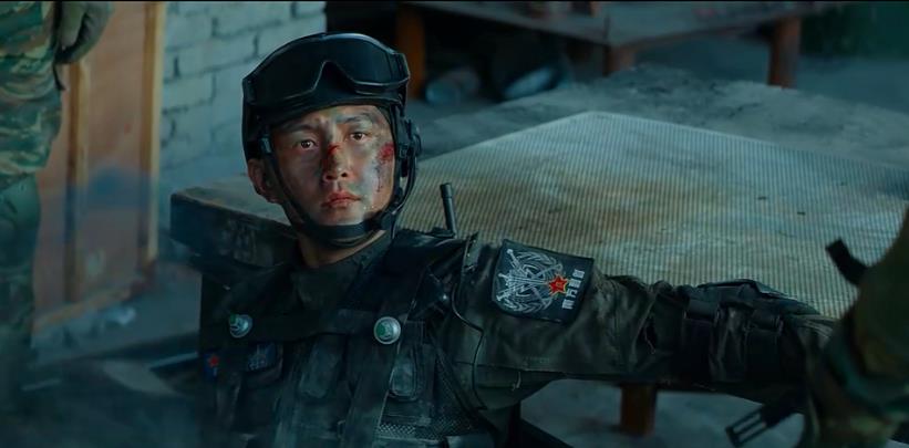 英雄岁月之王牌部队|《王牌部队》大结局：牛满仓与姜卫星为什么会选择离开部队？