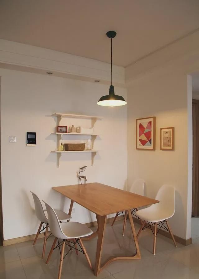 朋友晒新房,说装修就是要简单,我看后说住了三年你就要哭