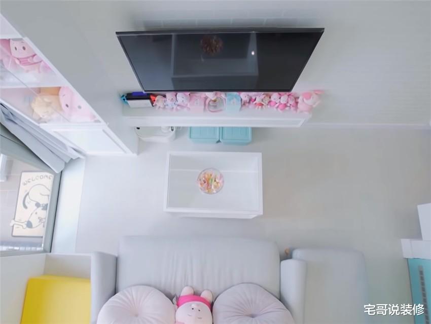 香港90后夫妻仅12㎡的家，蜗居生活已过3年，夫妻俩却说：很满足！