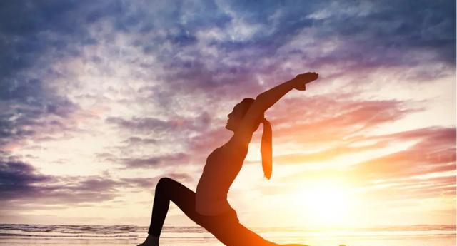 刘畊宏|刘畊宏妻子被评价为“胖子”,直到这张图出现,网友果断跟着练