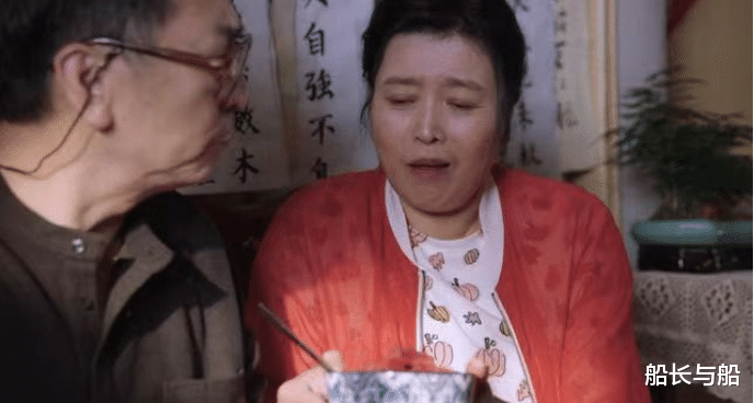 再婚老伴生病,69岁大爷出钱出力,轮到大爷患病,大妈:3个条件
