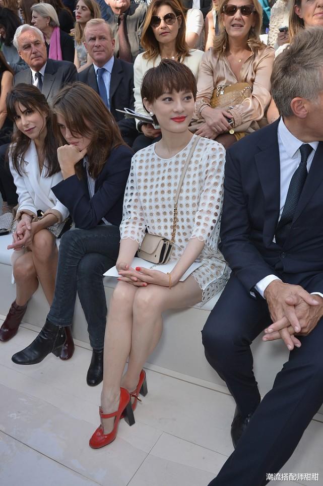 周楠|无修镜头中的孙俪看着五官真挺大的，虽然短发像出油了，但很精致