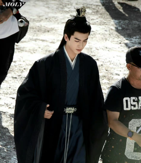 高峰|《宁安如梦》看点十足!白鹿张凌赫上演极限拉扯,粉丝:期待了!