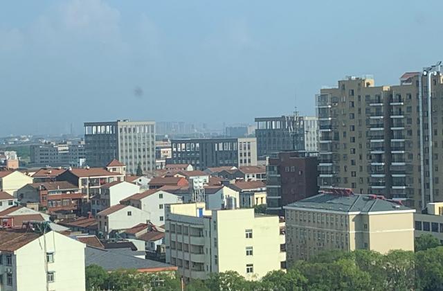 武汉|武汉黄陂半年出让了7块地，收入只有原来的1/10，您如何看！