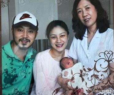 沙溢|沙溢岳母收留沙溢一家4年毫无怨言,现女婿买大平层回报岳母