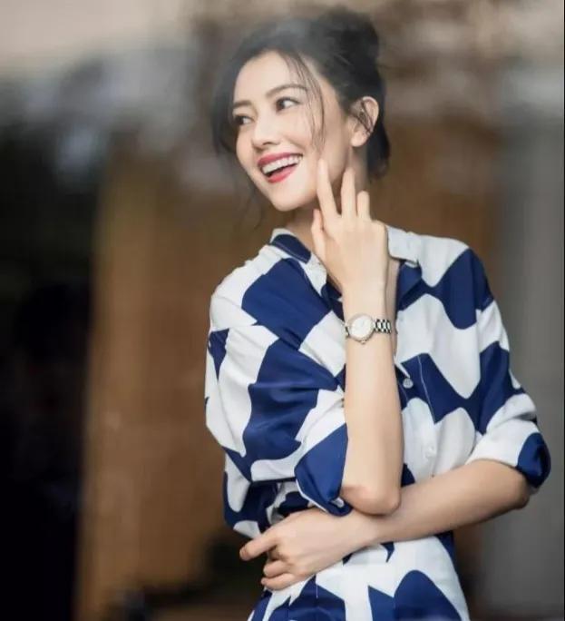 高圆圆|高圆圆:我与张亚东同居五年,天天计划结婚,却被徐静蕾横插一腿