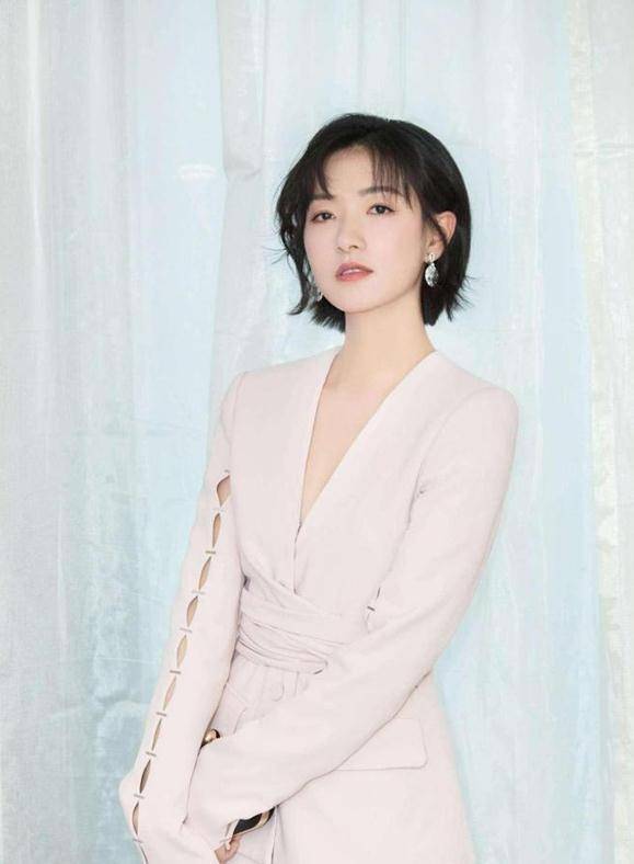 娱乐圈|因长得美被导演狂追,拒绝后被娱乐圈遗忘,与胡歌搭档彻底走红