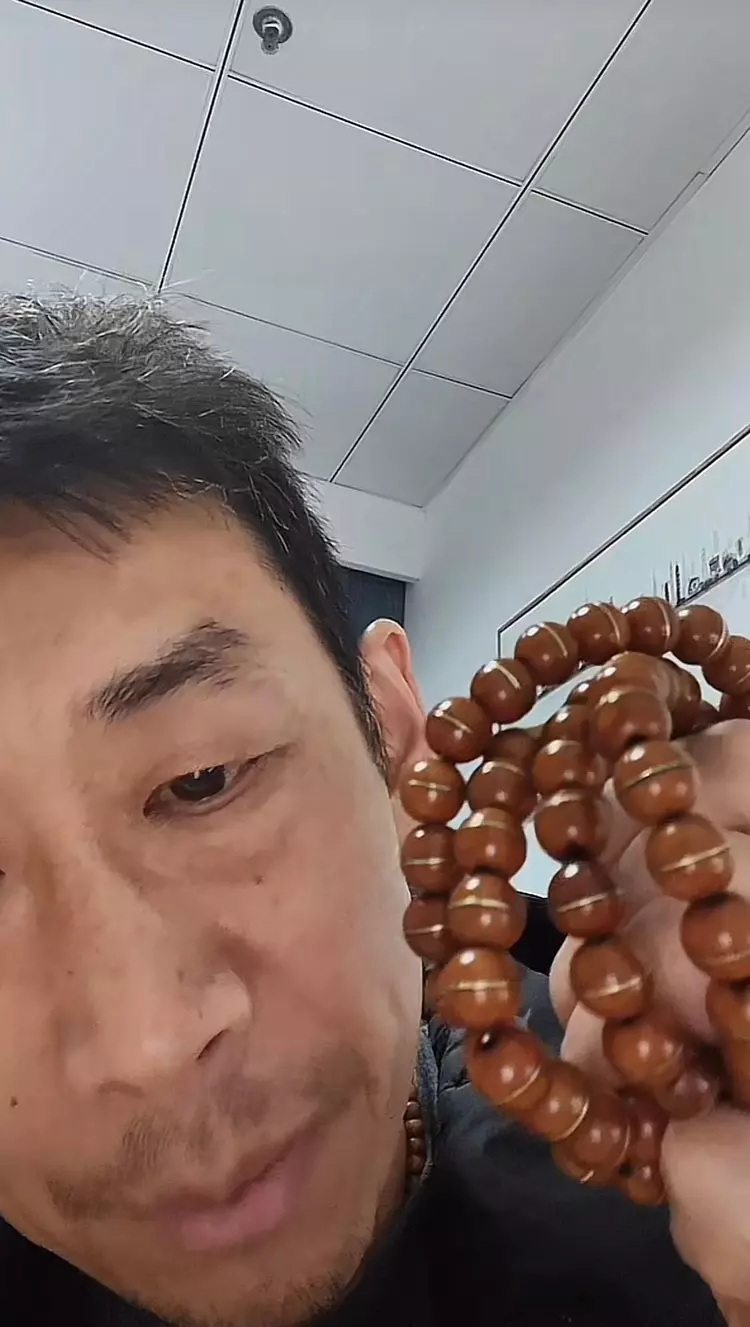 王沛禄|“疯驴子”王沛禄直播人气暴涨，和网友谈心得