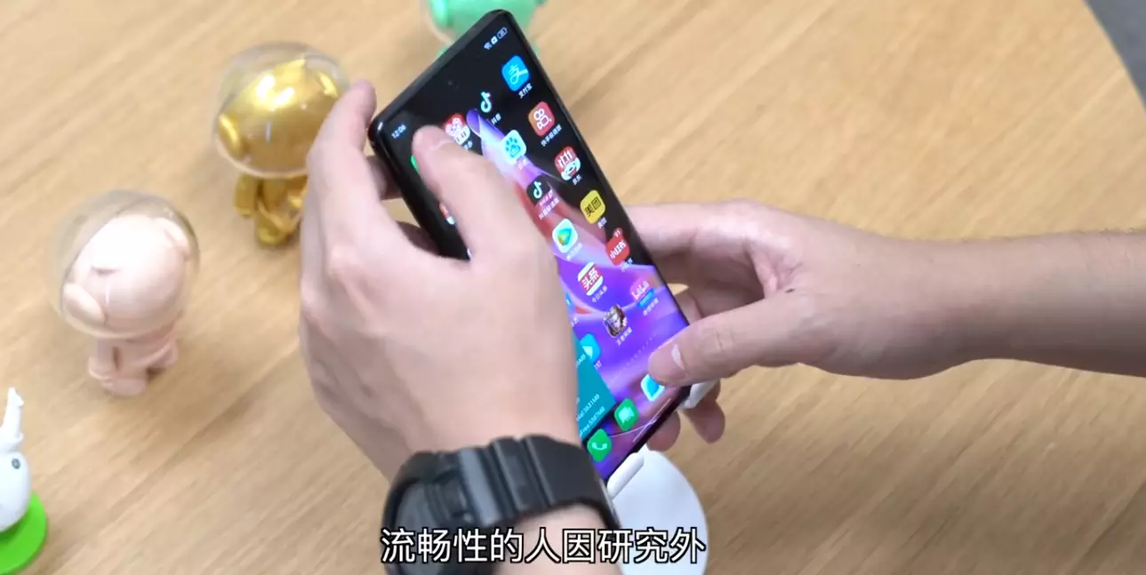 打破安卓手机久用必卡魔咒！OPPO手机打造流畅新标杆，48个月流畅?