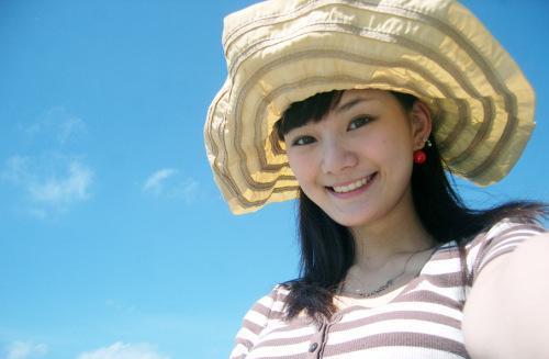 馨子|曾经“带资进组”，如今成为“柜姐”，清纯代表馨子经历了什么？