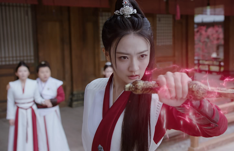 陈紫函|《月歌行》大火：躲过了徐璐，我却被47岁特别出演给惊艳了