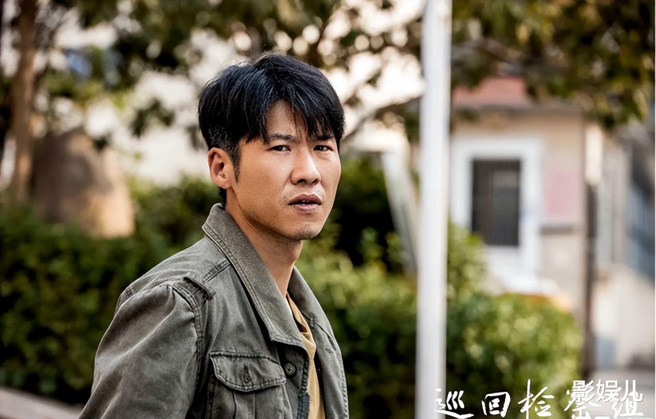 郭麒麟|同是“星二代”,有人凭演技圈粉,有人“强捧不红”让爹妈操碎心