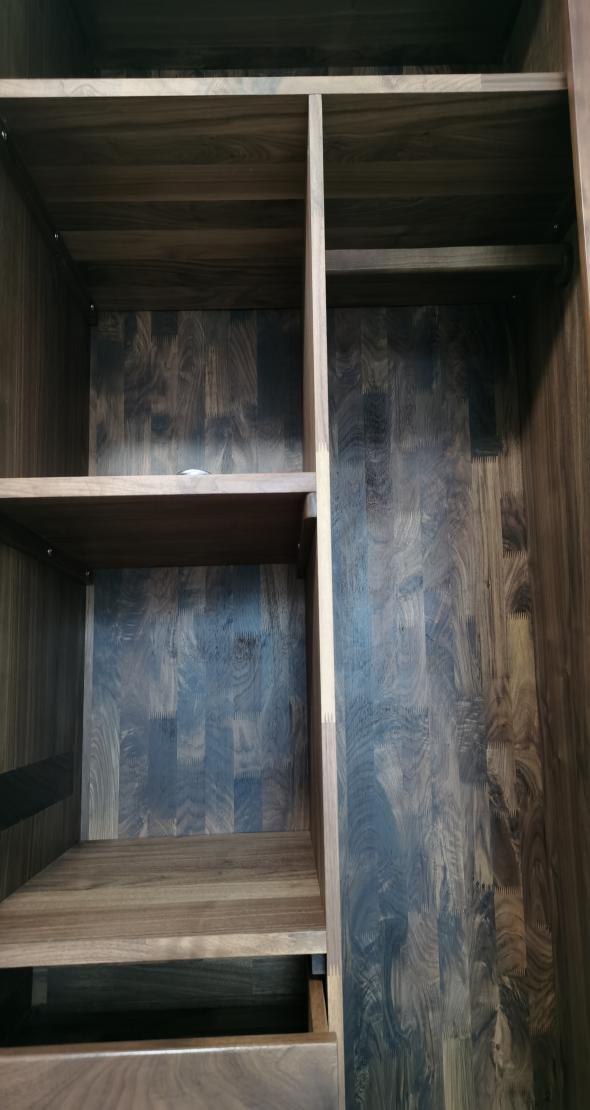 苹果|京东平台【竞驰家具】以次充好欺诈甘先生，维权赔偿问题迟迟无果