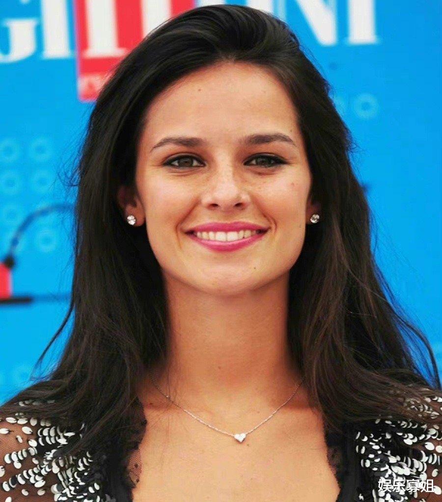 宋仲基|宋仲基新婚妻子正脸照曝光,属于美艳御姐类型,身材气质一绝