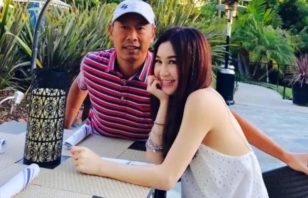 温碧霞|温碧霞：我没有身材，只能靠颜值成为港圈女神