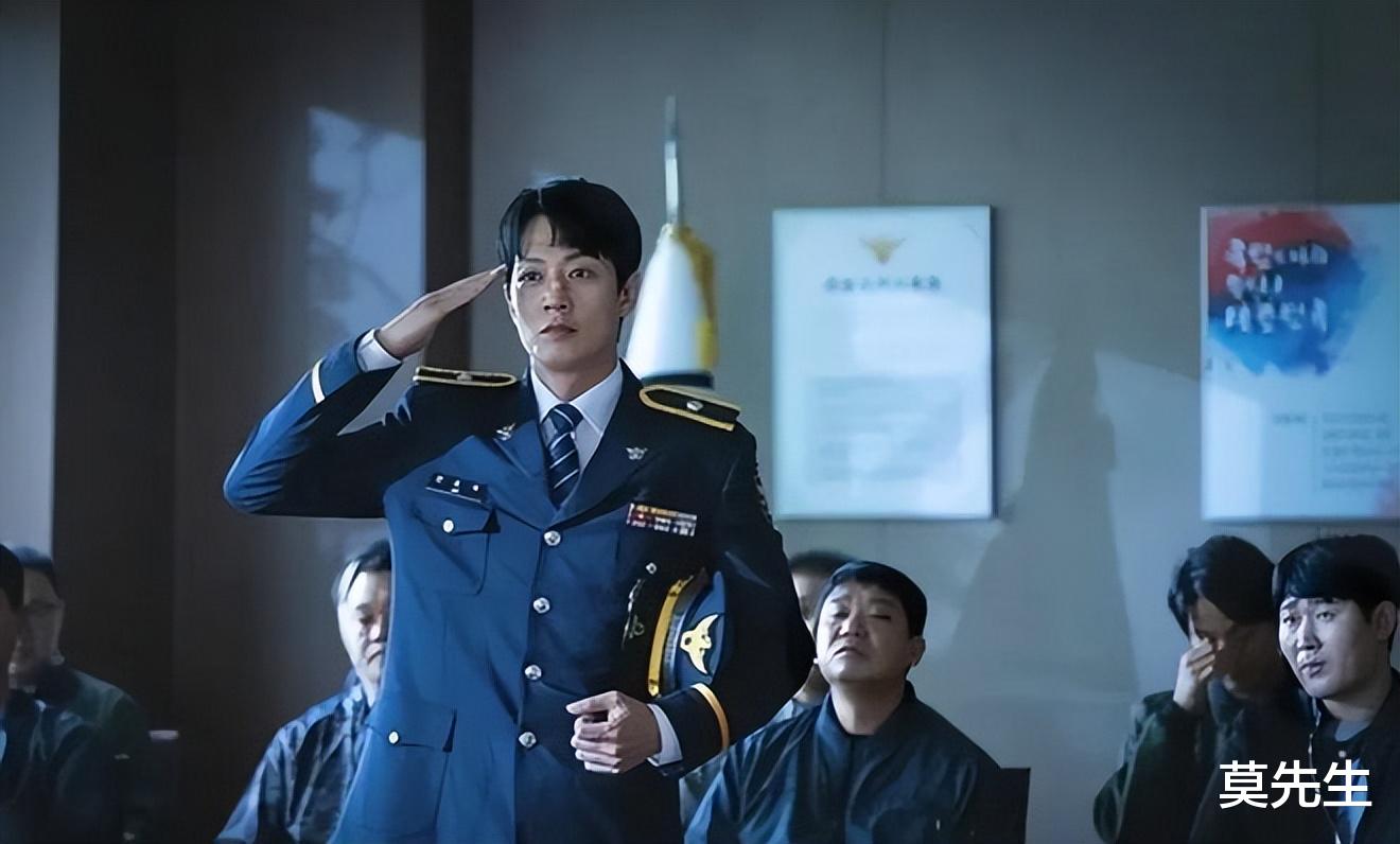 韩剧|2022年度十佳犯罪韩剧，《黑话律师》只能垫底，最高飙到8.7分