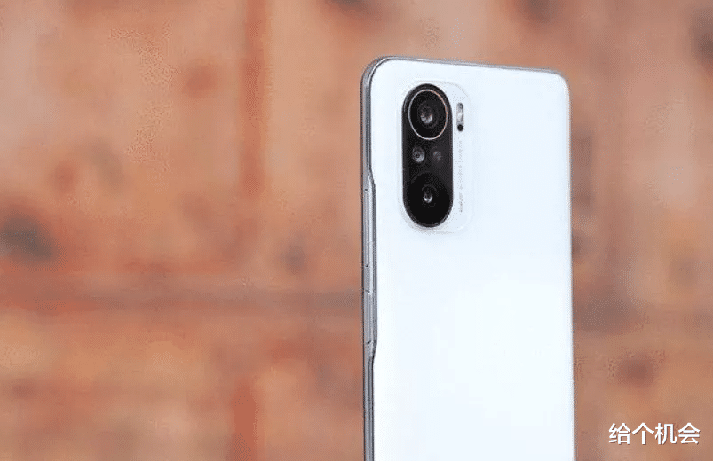 红米手机|红米K50三款新机入网：搭载天玑9000、8000、骁龙870，价格有惊喜