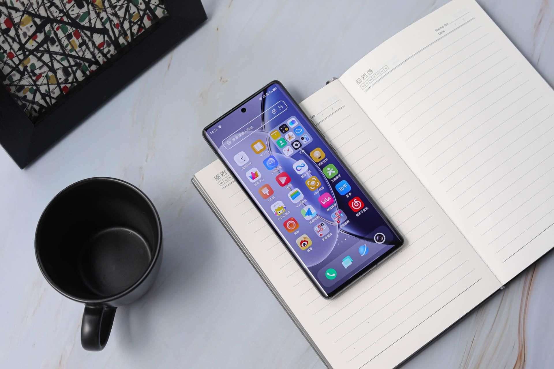 vivo x90 pro+|X系列新十年的开篇之作！堆料“天花板”非vivo X90 Pro+莫属
