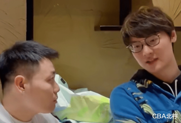 汤杰|CBA三消息：江苏官宣核心报销，混血小将砍51分，王哲林评价汤杰