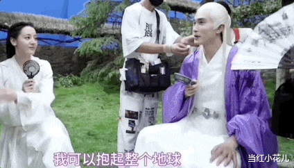 贾玲 男明星抱不动女星，还反怪对方吃太多？