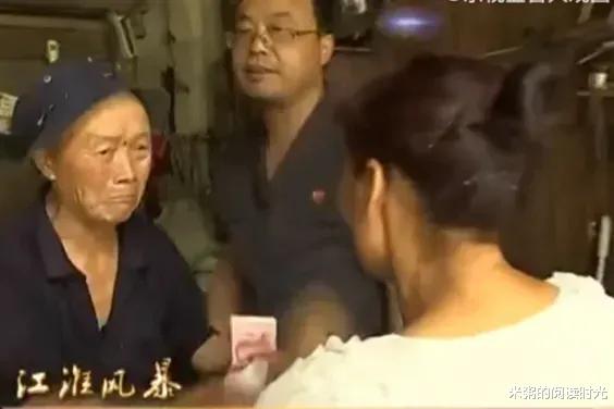 狠心父母卖掉两个女儿换钱，晚年反告女儿不赡养，法院如何处理？