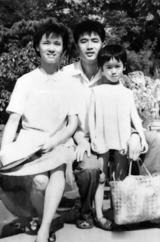 左小青|《天道》女警花的刺激情史