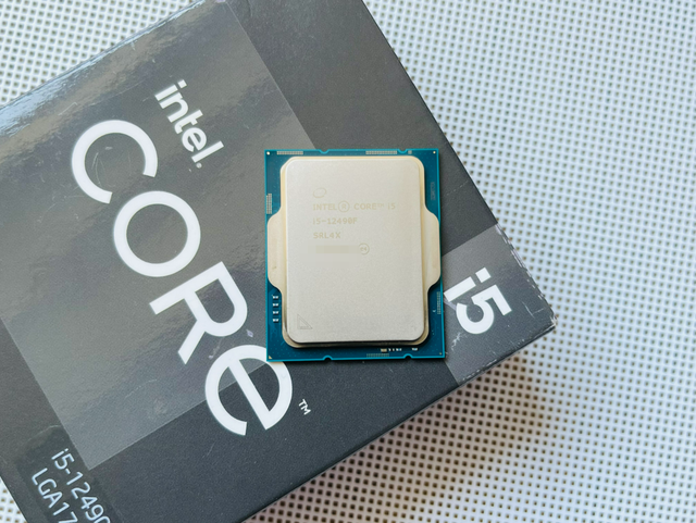 CPU|千元价位，黑化更强！intel i5-12490F和i5-12400实测对比