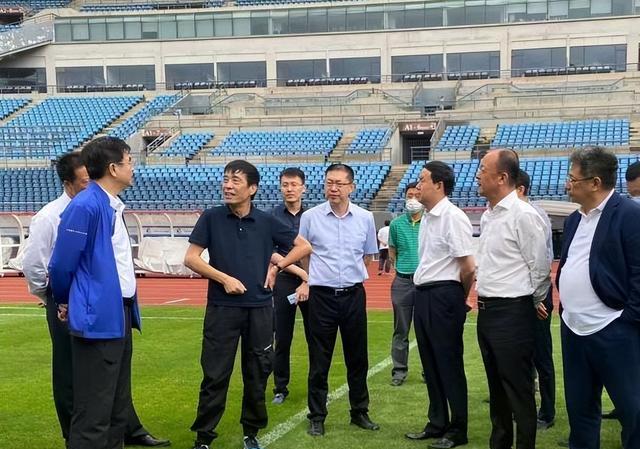 乔尔·恩比德|曝足协“援兵”就位，紧急救火=中超+中甲，5星级待遇+陈戌源踏实