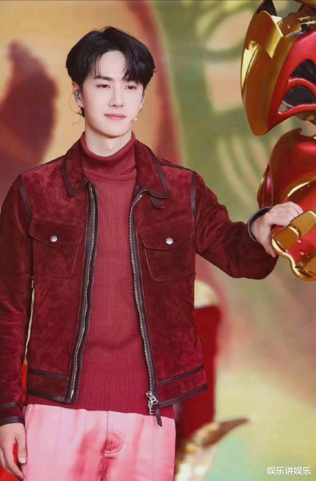 王一博|回顾王一博的2022年,与观众不同赛道多元身份相遇,满载硕果而归