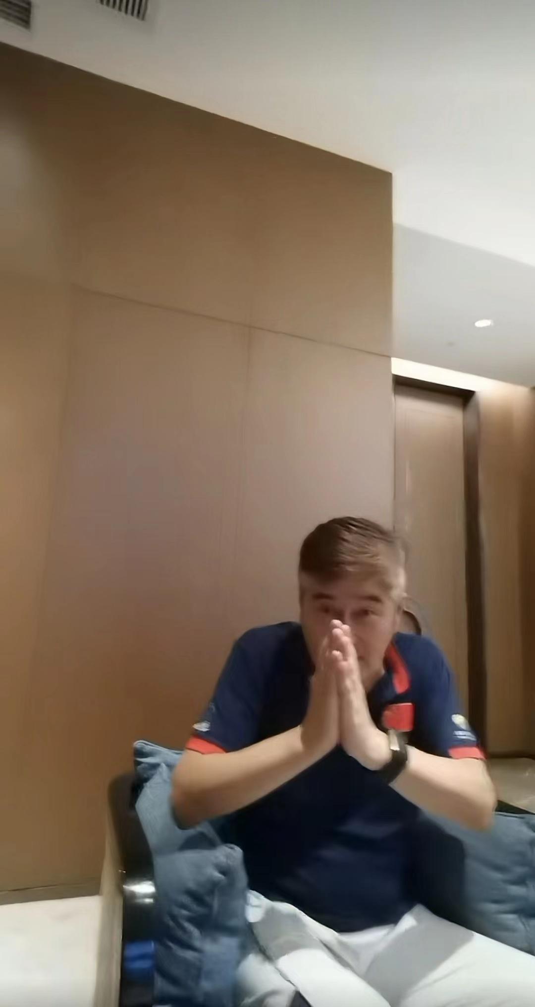 牛犇|老戏骨聚会！林威晒多人同框视频，87岁牛犇罕露面状态好