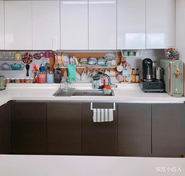 韩国小夫妻的家，精致的一尘不染，就是电视剧里的样子