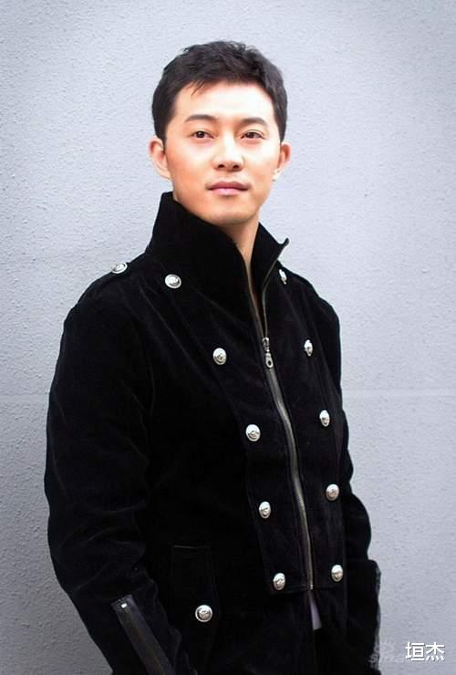 胡可|胡可：被沙溢逼婚，后遭李诞嘲讽郭德纲羞辱，当众哭诉婚姻不幸