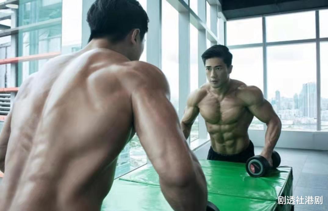 郭子豪|恭喜!TVB上位小生认已买戒指向港姐女友求婚,为赚老婆本疯狂工作