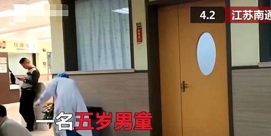 男童从17楼不慎坠亡,敲响警钟: 安装防盗护栏