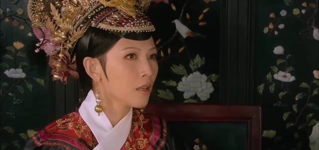 姐姐|甄嬛传：同样是被皇上相中，为什么纯元投入怀抱，玉娆果断拒绝？