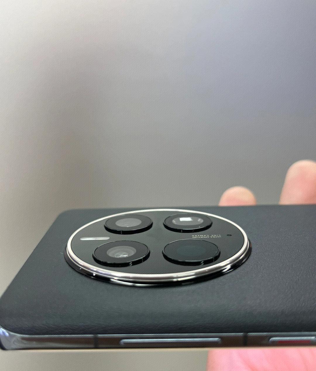 nas|重新回归华为怀抱,从iPhone13换到华为mate50,一周体验不吐不快