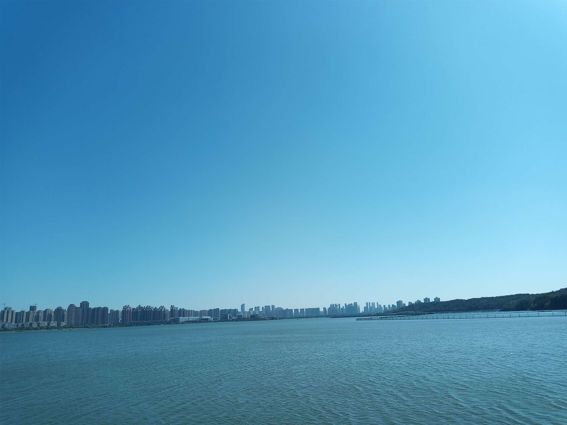 比昆仑玻璃更硬,千元三防,不怕摔不怕水——AGM H5 Pro简评