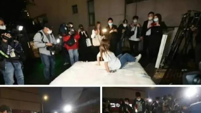 汪小菲|汪小菲成功追回床垫，全程直播销毁，给床垫办了一场“告别仪式”