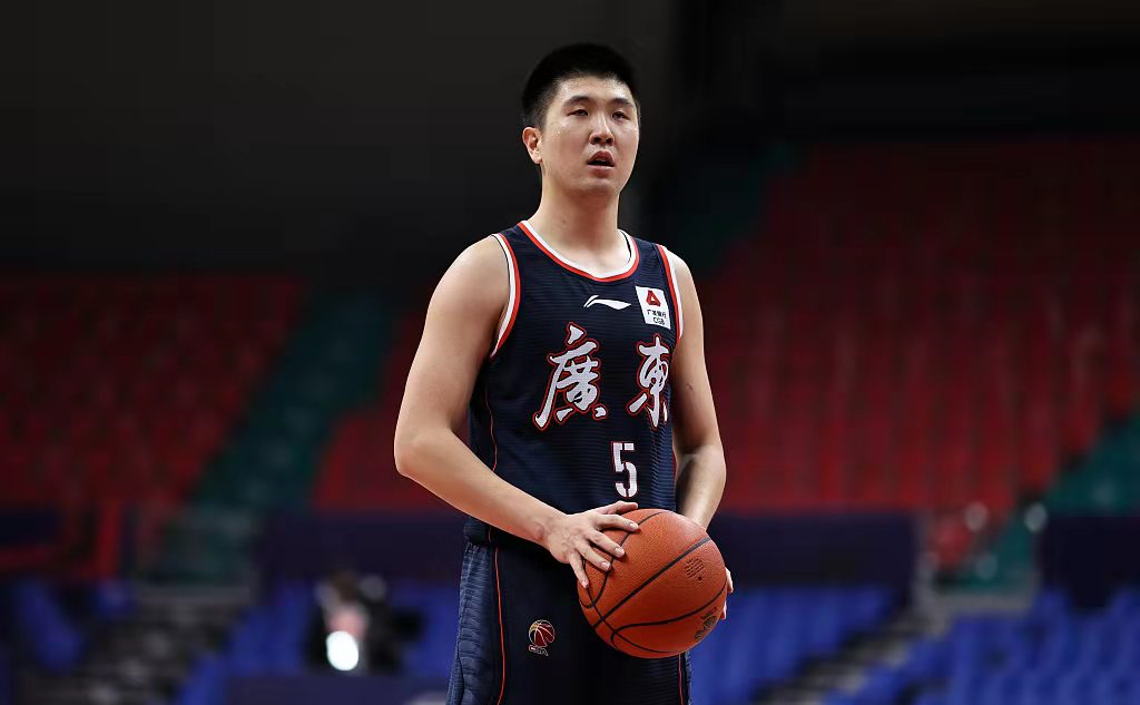 广东男篮|再艰难也不重用，两人逐渐边缘化，杜锋已经找到替代者