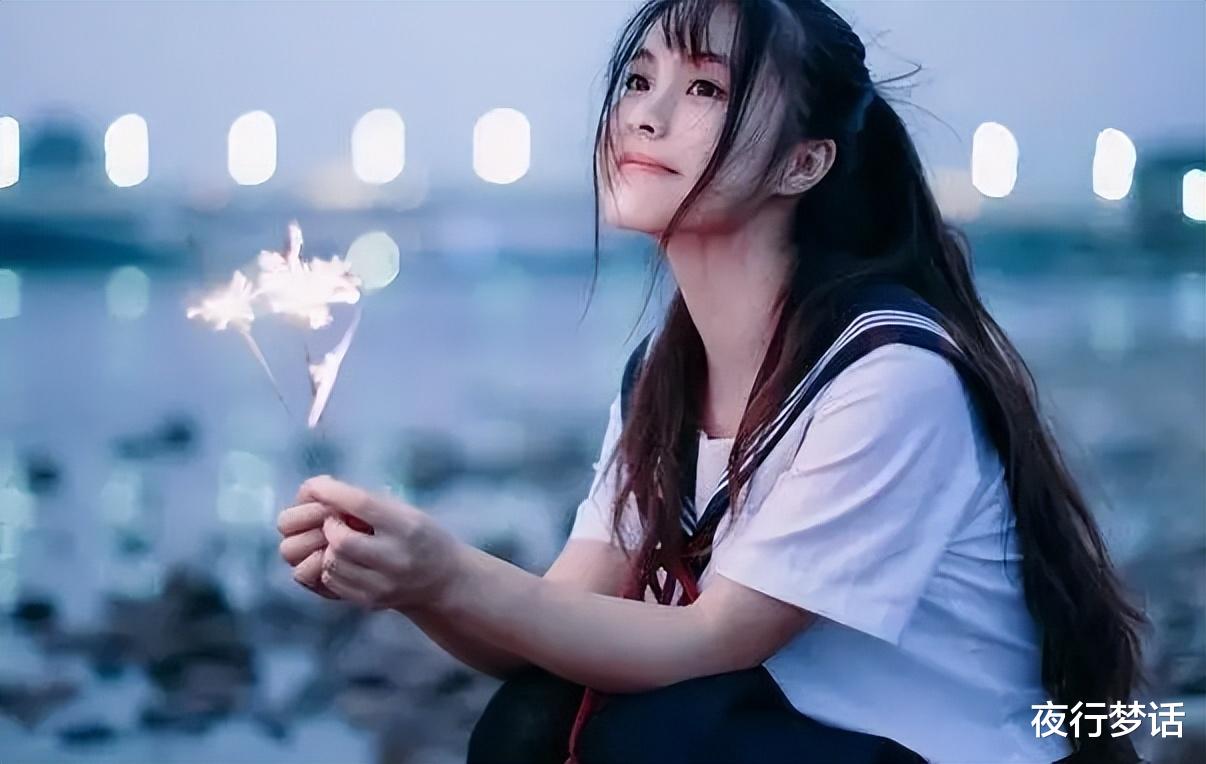 今早发现,陪伴我三年的室友走了...